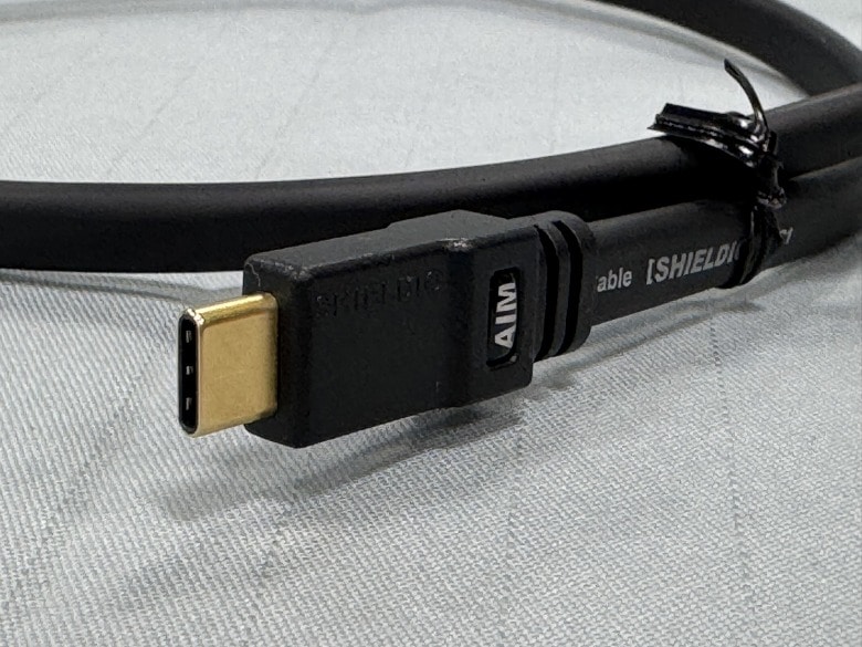 中古 AIM UC1-005 0.5m