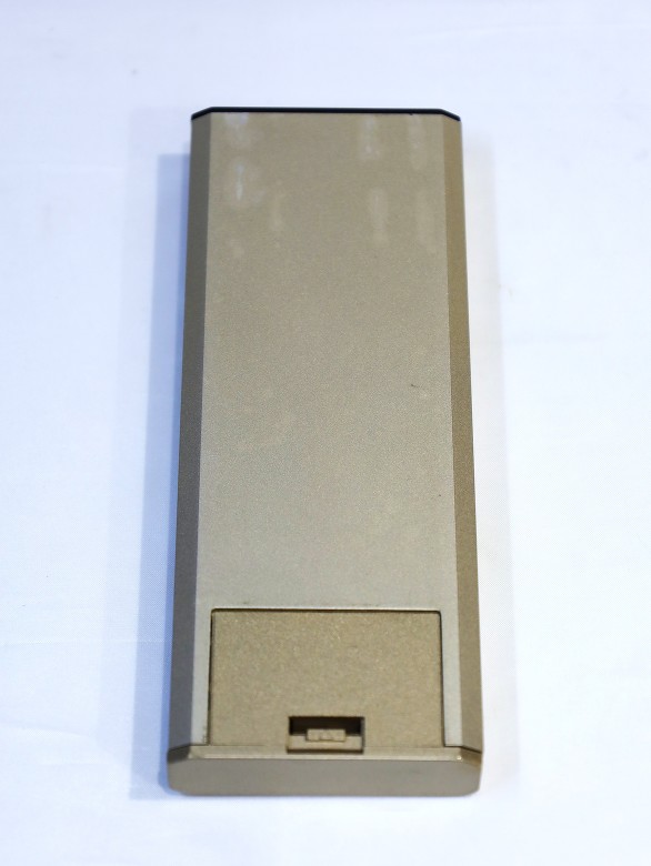 中古 Accuphase C-2800