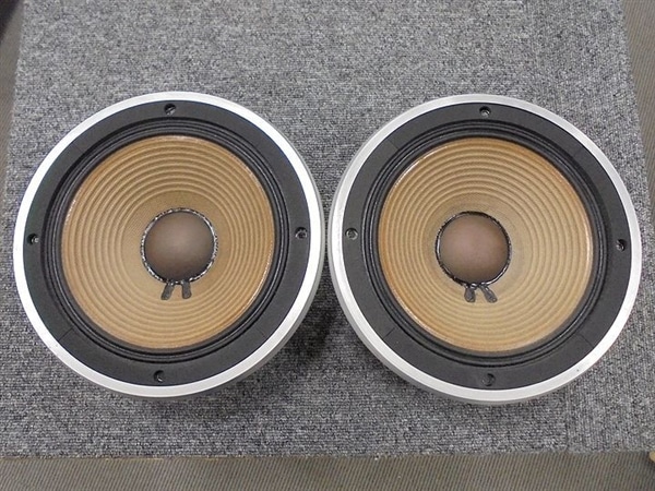 中古 JBL 2118H