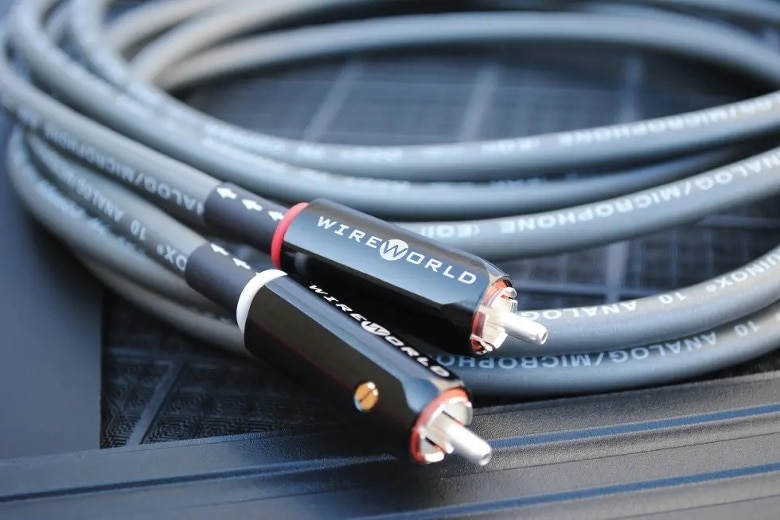 新品 WIREWORLD EQI10RCA/2.0mペア (Equinox 10)