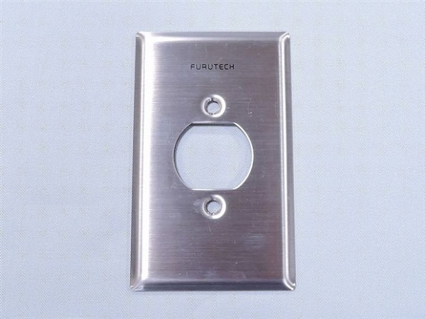 中古 FURUTECH Outlet Cover 102-S