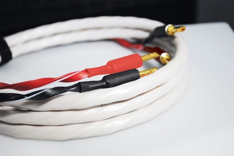 新品 WIREWORLD SOS10 3.0mペア (Solstice 10)