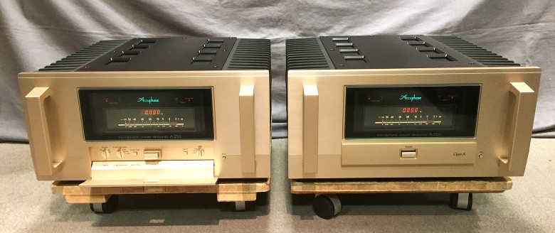 Accuphase A-250(mono pair)